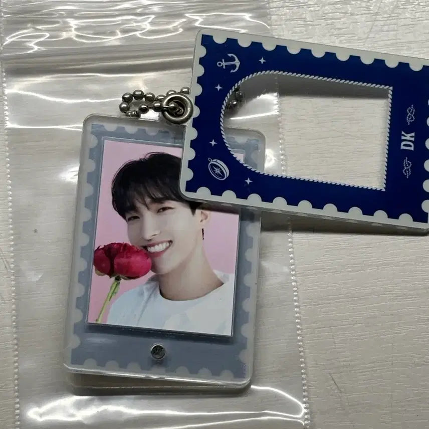 [BUNJANG] SEVENTEEN Dokyeom Acrylic Photo Keychain / 세븐틴 도겸 키링