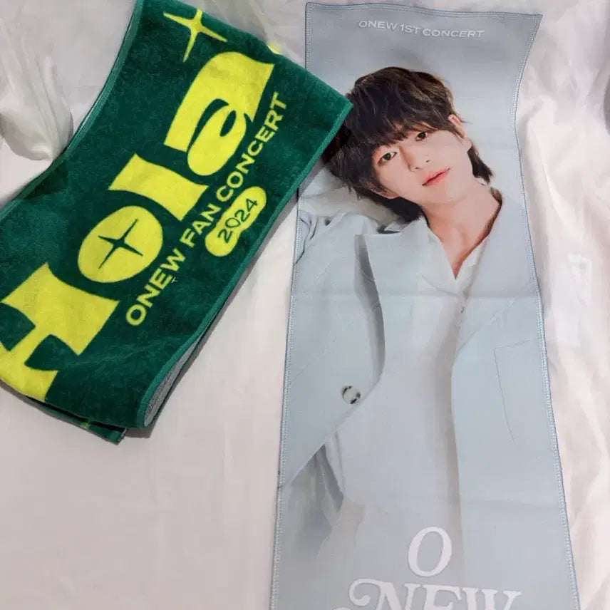 [BUNJANG] SHINee Onew 2 Types Bundle Set Slogan / 샤이니 온유 슬로건 2종 일괄