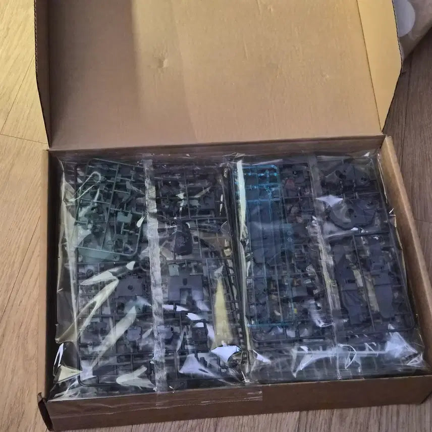 [BUNJANG] Kyoro Adult 1:100 Jeda Model Kit (Unsealed) / 교로성인 1:100 제다