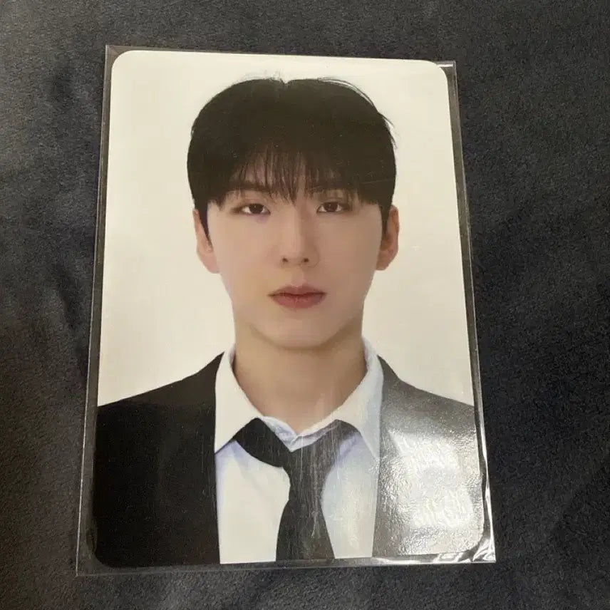 [BUNJANG] MONSTA X Kihyun Connect-X MD Photocard + ID Photo / 몬스타엑스 기현 커넥트엑스 엠디포카+증사