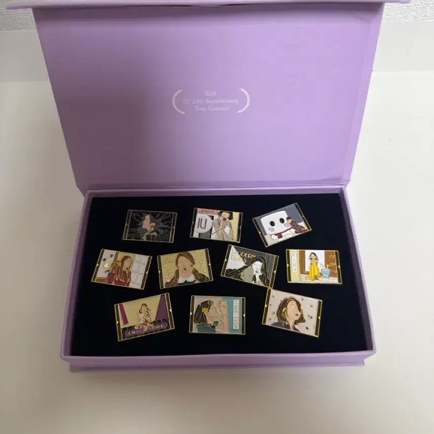 [BUNJANG] IU Lee Ji-eun 10th Anniversary Concert Badge / 아이유 이지금콘서트 10주년 뱃지