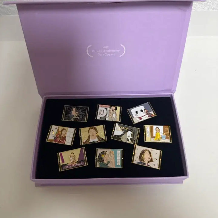 [BUNJANG] IU Lee Ji-eun 10th Anniversary Concert Badge / 아이유 이지금콘서트 10주년 뱃지