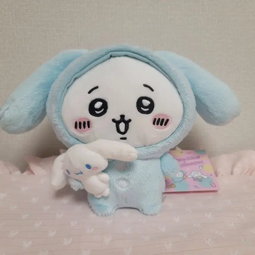 [BUNJANG] Sanrio Cinnamoroll x Chiikawa Collaboration Plush Toy / 산리오 시나모롤 치이카와