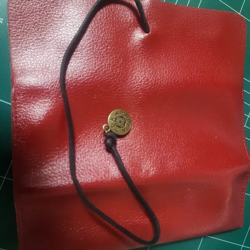 [BUNJANG] Dracula Musical MD Leather Pencil Case / 뮤지컬 드라큘라 MD 가죽필통