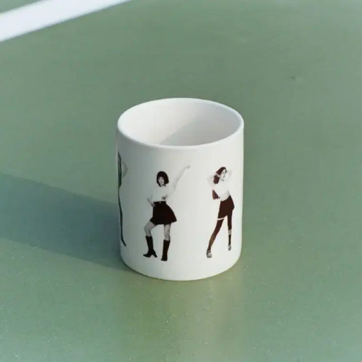 [BUNJANG] NewJeans The Hyundai Cookie Mug Cup / 뉴진스 더현대 쿠키 머그컵