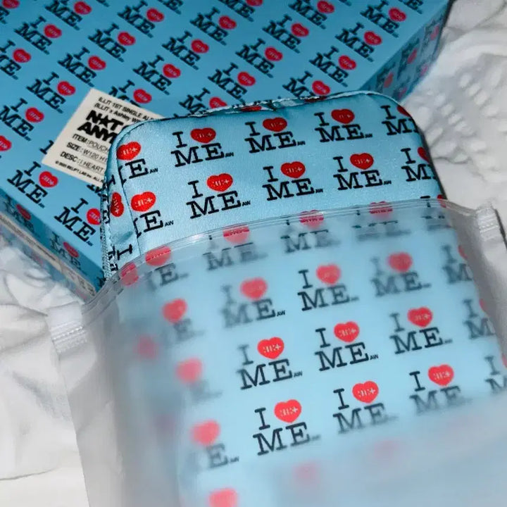 [BUNJANG] ILLIT Not Shy, Not Anymore Pouch Album / 아일릿 애슐리 윌리엄스 낫큐트애니모어 파우치 앨범