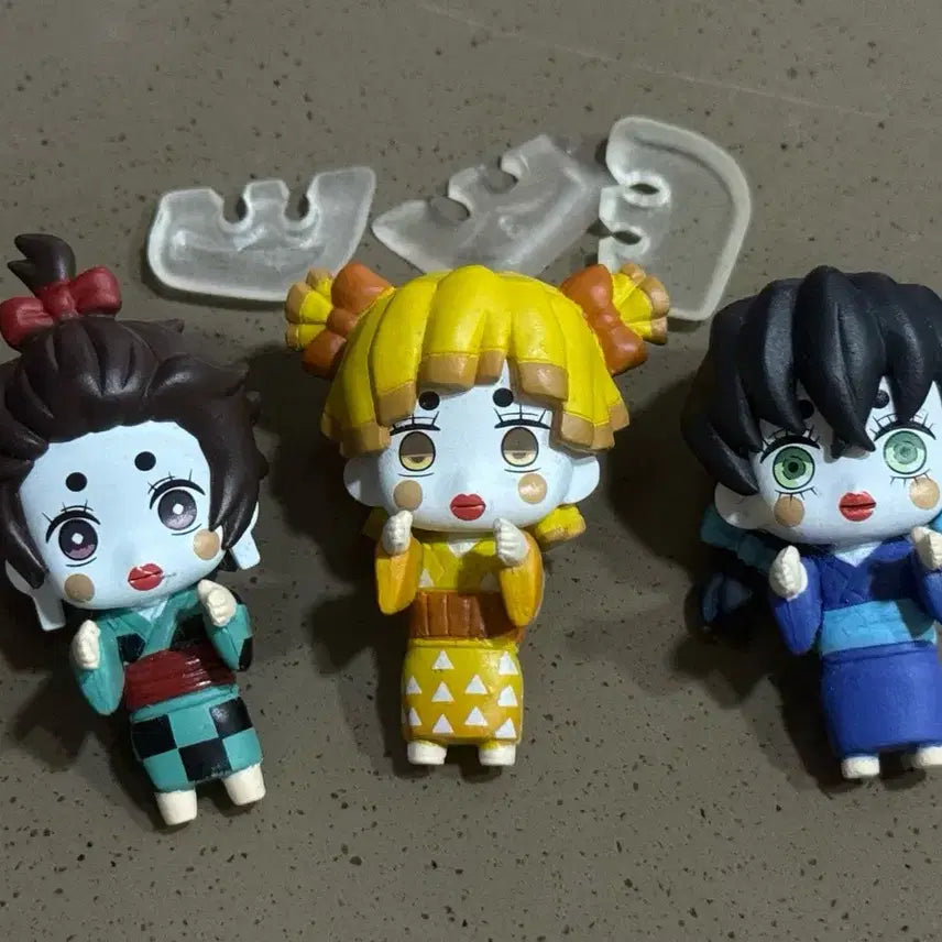 [BUNJANG] Demon Slayer Entertainment District Arc Nezuko Tanjiro Zenitsu Set / 귀멸의칼날 귀칼 유곽 나라분데스 나란히 행진 3종 일괄
