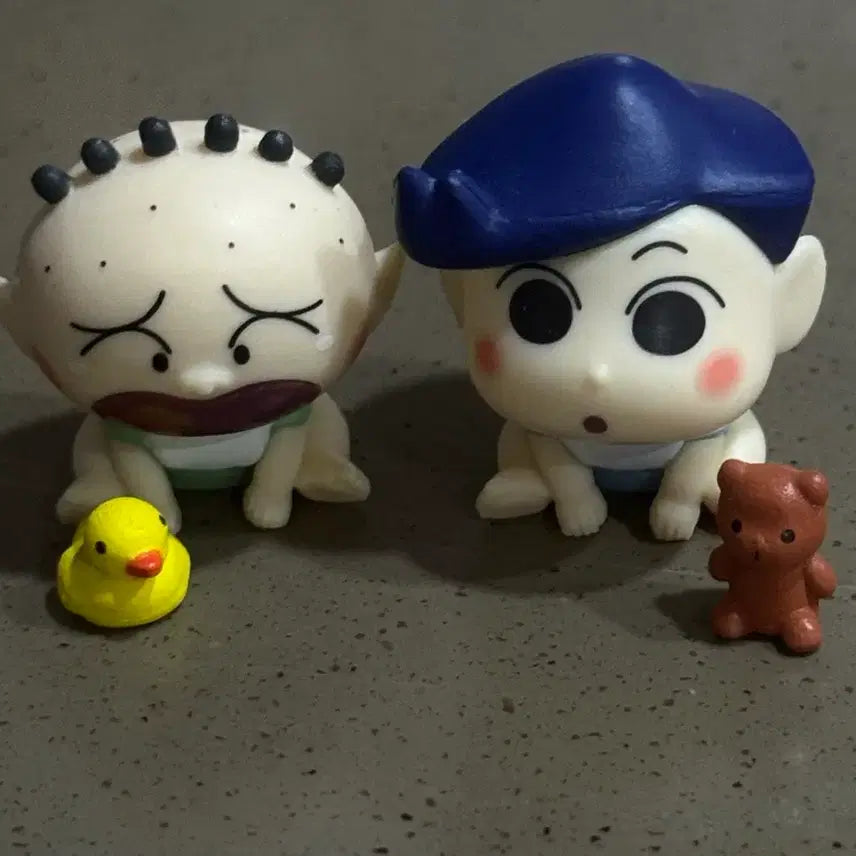 [BUNJANG] Crayon Shin-chan Baby Gacha Character Set (Huni &amp; Cheolsu) / 짱구는 못말려 베이비 가챠 훈이 철수 일괄