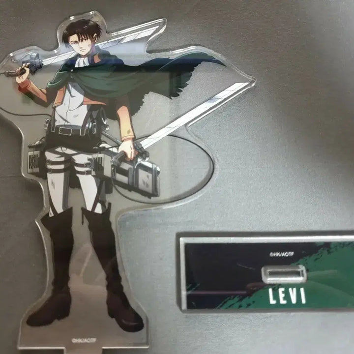 [BUNJANG] Attack on Titan Levi Acrylic Standee Bundle / 진격의 거인 진격거 리바이 아크릴 일괄 판매