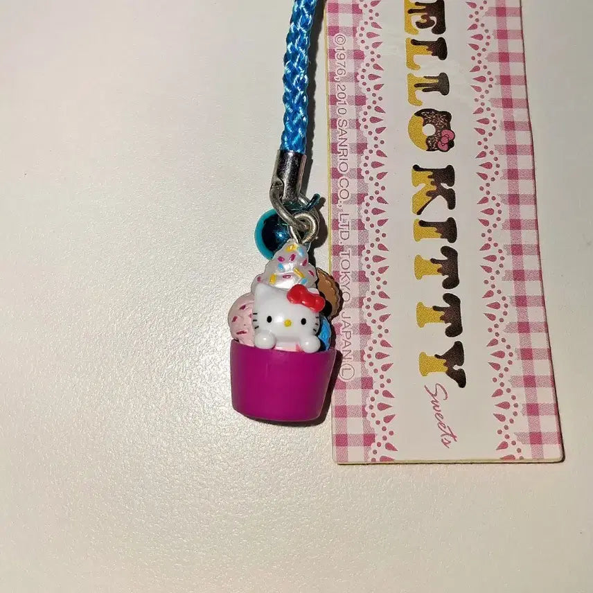 [BUNJANG] Sanrio CWC Kitty Strap / 고전 쿨스위츠 키티스트랩