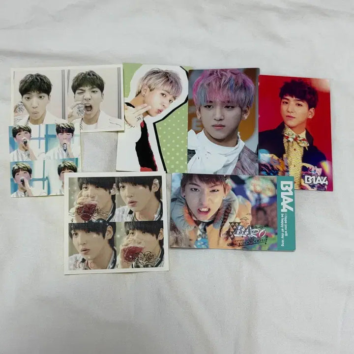 [BUNJANG] B1A4 Photocard &amp; Sticker Bundle Set / 비원에이포 포카&amp;스티커(묶음판매)