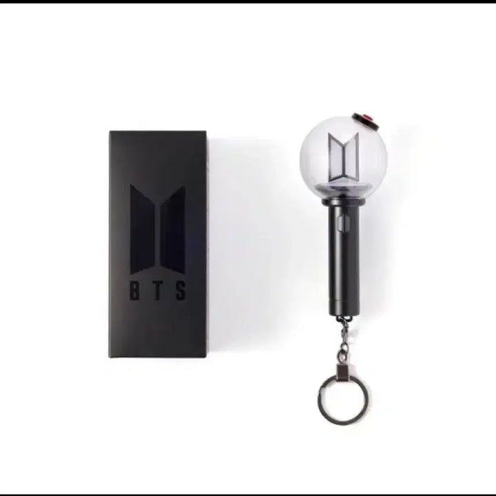 [BUNJANG] BTS ARMY Bomb Keyring Sealed / 방탄소년단 아미밤 키링 미개봉팝니다