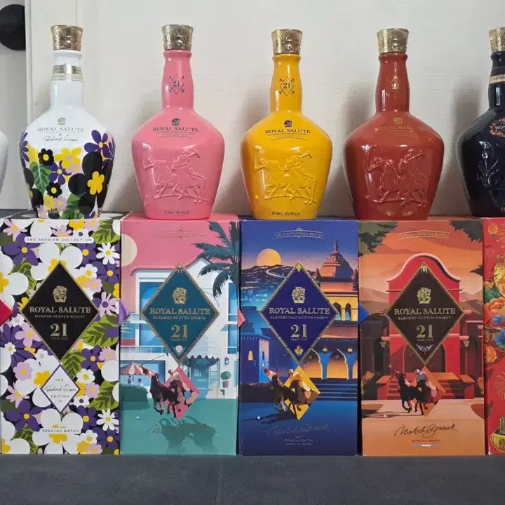 [BUNJANG] Royal Salute 21 Year Old Whiskey Empty Bottles with Cases Bundle / 로얄살루트 위스키 공병 일괄