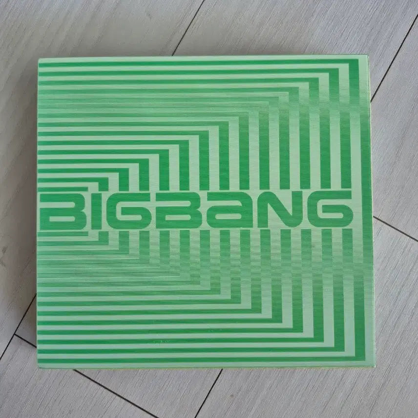 [BUNJANG] BIGBANG Japan Official Album NUMBER 1 Autographed CD / 친필사인 빅뱅 일본 정규앨범 NUMBER 1 CD