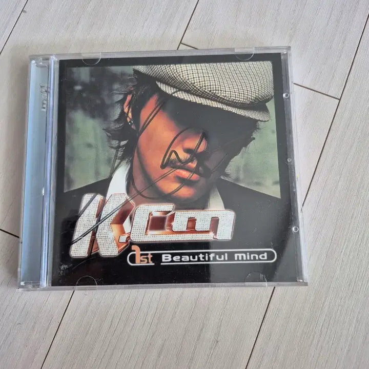 [BUNJANG] KCM 1st Beautiful Mind CD Signed / 친필사인  KCM 1st Beautiful Mind CD
