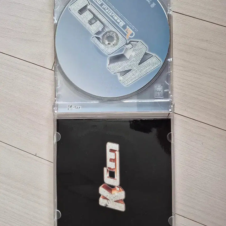 [BUNJANG] KCM 1st Beautiful Mind CD Signed / 친필사인  KCM 1st Beautiful Mind CD