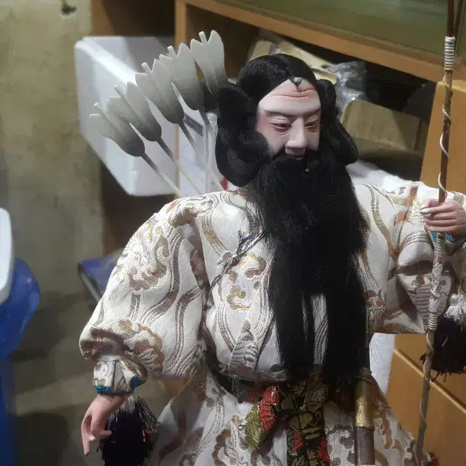 [BUNJANG] 1960s Japanese Samurai Figure - Porcelain and Fabric / 1960 년대 일본 사무라이 상