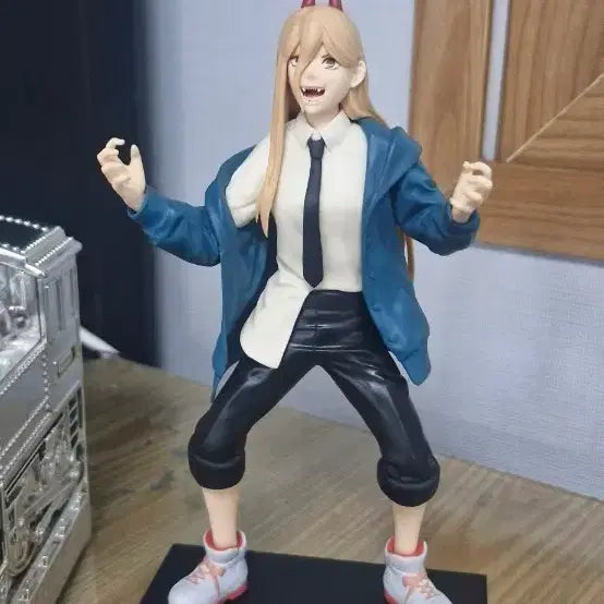 [BUNJANG] Chainsaw Man Power Glitter Glamour Figure / 파워 체인소 맨 피규어 글리터 글래머