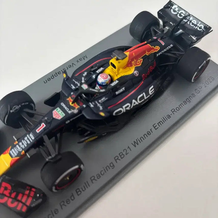 [BUNJANG] Max Verstappen RB21 Championship Diecast Model / F1레드불 막스 베르스타펜 RB21 우승 다이캐스트 판매