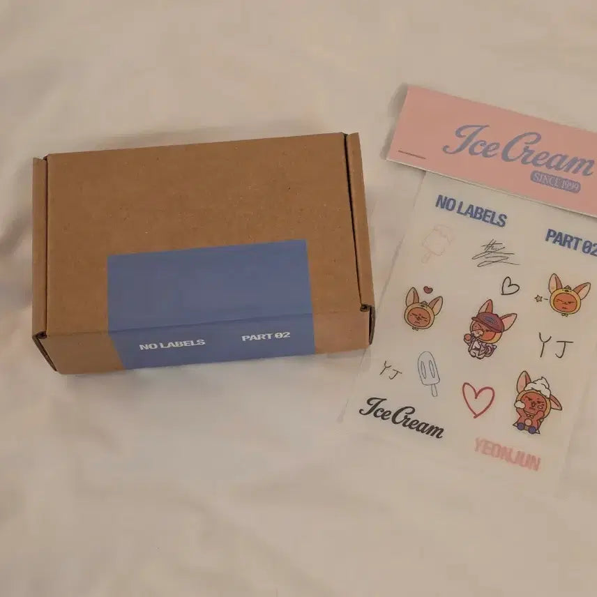 [BUNJANG] Yeonjun Ice Cream InkiGayo Lucky Draw Photocard Set / 연준 아이스크림 인가 역조공 키캡+스티커 일괄