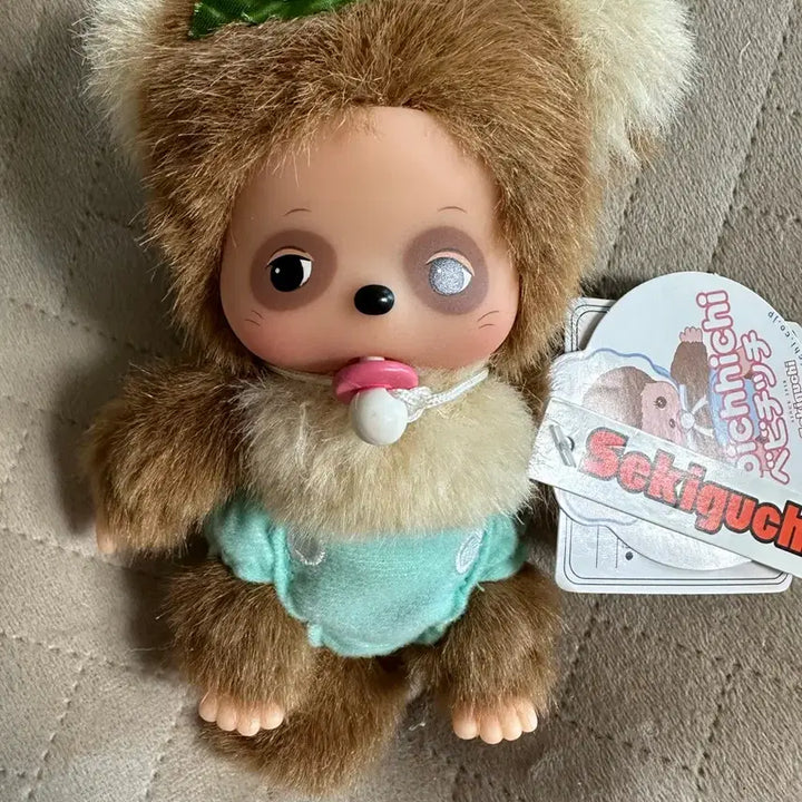 [BUNJANG] Monchhichi Tomodachi Baby Monchhichi Racoon / 몬치치 토모다치 베비치치 품꼬