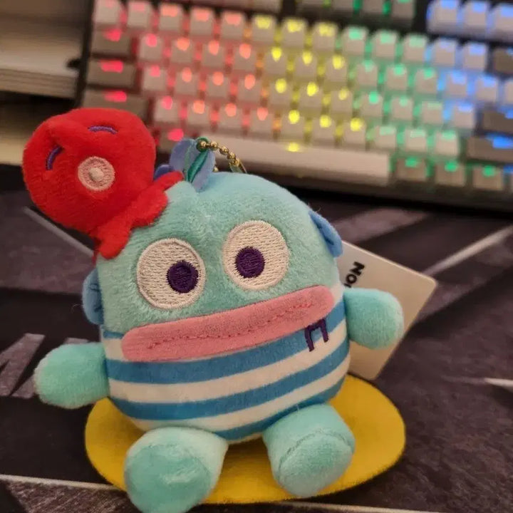 [BUNJANG] Sanrio Hangyodon Surfing Keychain Plush / 산리오 한교동 서핑 키링인형