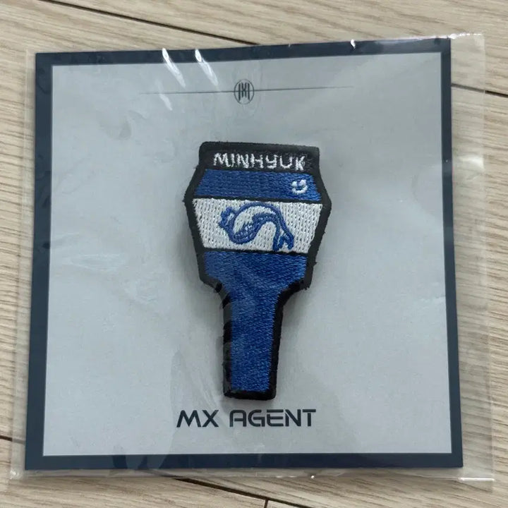 [BUNJANG] MONSTA X Minhyuk MX AGENT Fan-con Wappen Badge / 몬스타엑스 민혁 MX AGENT 팬콘 엠디 와펜뱃지