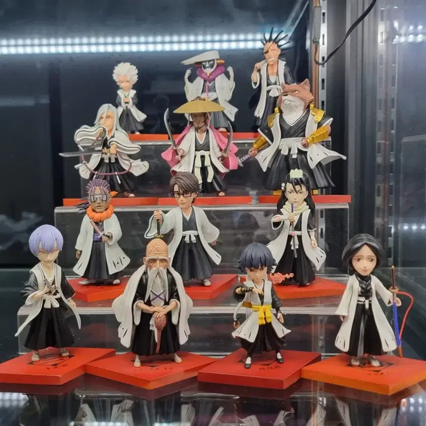 [BUNJANG] YZ Bleach Gotei 13 Captains Walcool Resin Statue / YZ 블리치 호정 13대 대장 월콜 레진