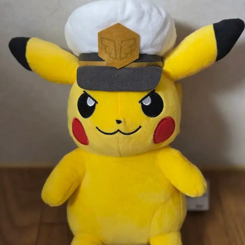 [BUNJANG] Pokemon Mo Gumto Captain Pikachu Plush / 포켓몬 모후굿토 캡틴 피카츄 인형