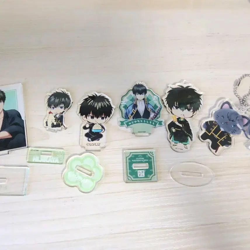 [BUNJANG] Gintama Hijikata Toshiro Acrylic Stand Set Character Goods / 은혼 히지카타 토시로 아크릴 스탠드 캐릭터 굿즈 일괄