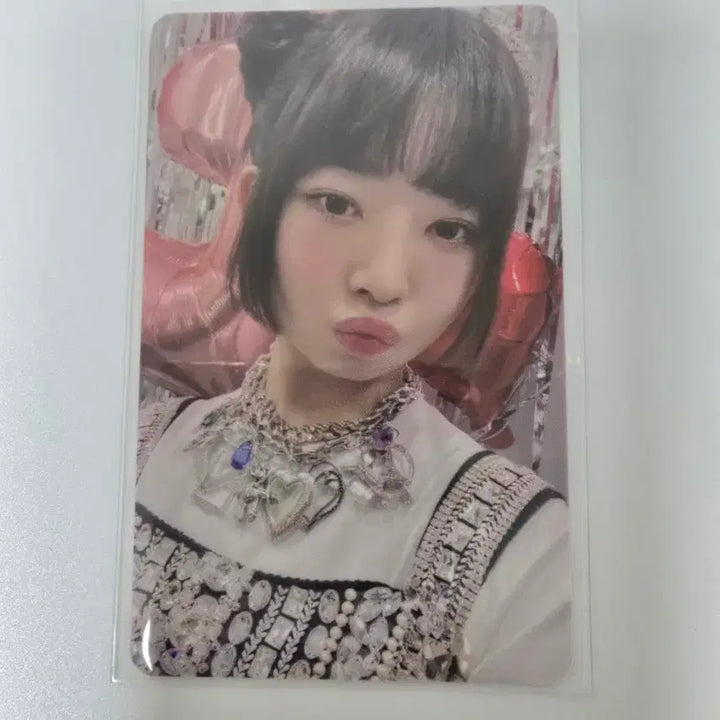 [BUNJANG] IVE Rei Starship Lucky Draw Photocard / 아이브 레이 사웨 럭드