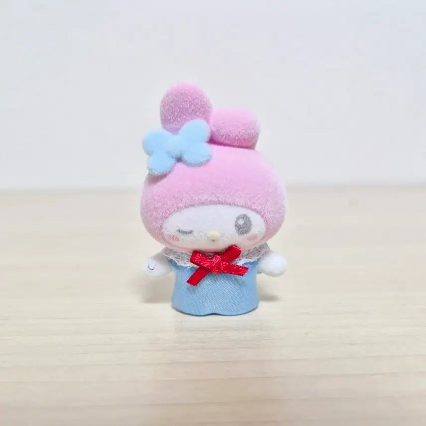 [BUNJANG] Sanrio Characters Petit Momo All-Star Talent Show Floppy Figure / 산리오 캐릭터즈 쁘띠토모 모두의 재롱찬치 플로피 피규어 판매