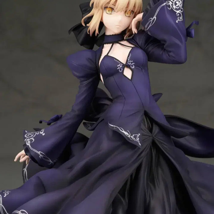 [BUNJANG] Alter Saber Dress Edition Sealed Figure / 알터 세이버 드레스 미개봉 팝니다