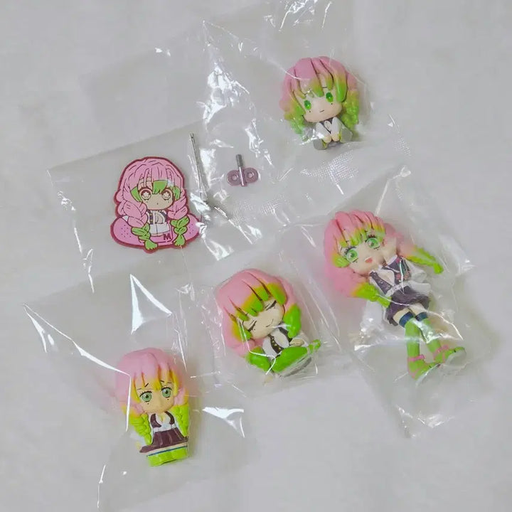 [BUNJANG] Demon Slayer Mitsuri Kanroji Fapeton Gacha Figure Bundle Set / 귀멸의 칼날 팔버스, 페탓토, 어깨쿵 칸로지 미츠리 가챠 피규어