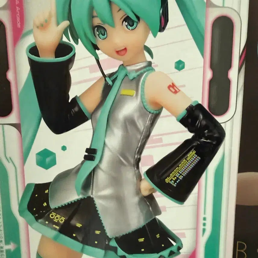 [BUNJANG] Hatsune Miku Project DIVA Arcade Future Tone Premium Figure / 하츠네 미쿠 프리미엄 피규어 프로젝트디바 아케이드 브이