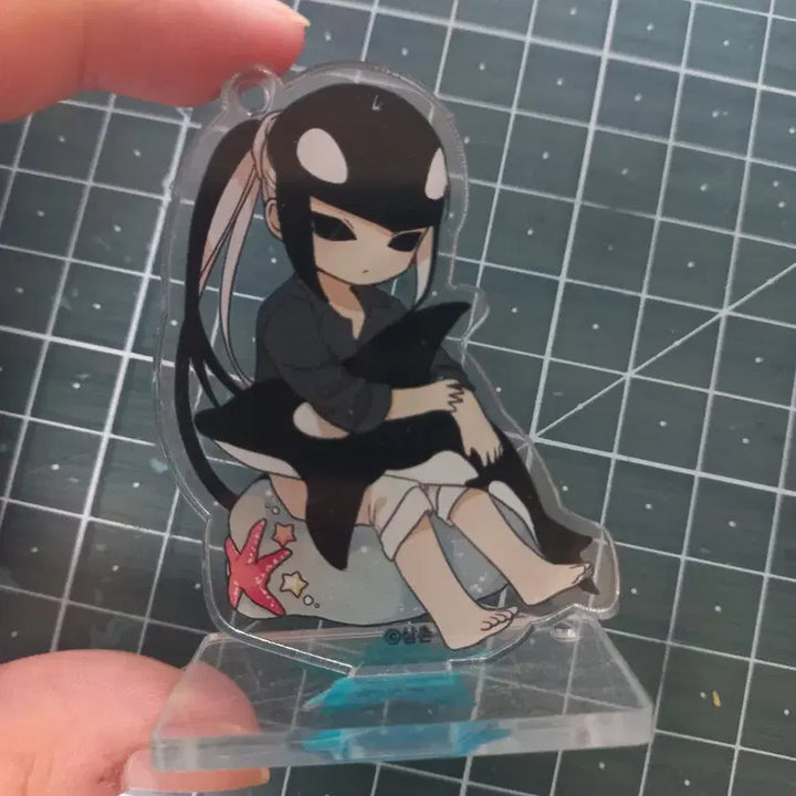 [BUNJANG] Yuna Orca Acrylic Standee / 이영싫 오르카 아크릴스탠드