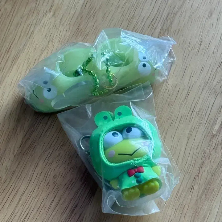 [BUNJANG] Sanrio Sweet Rain Boots + Raincoat Chibitomo Keropi Bundle Set / 산리오 스위트 레인 장화+우비 치비토모 케로피 일괄