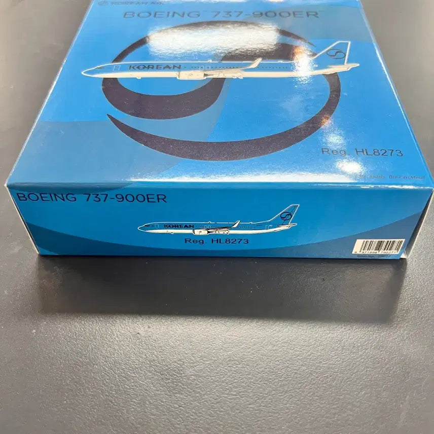 [BUNJANG] NG Models Korean Air Boeing 737-900ER 1:400 Scale Model / NG Models 대한항공 보잉 737-900ER 1:400 모형비행기