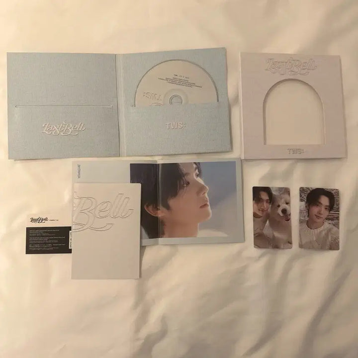 [BUNJANG] TWS Last Bell Compact Album Photocard (2 included) / 투어스 라스트벨 영재 컴팩트 앨범 포카 2장 포함 tws lastbell