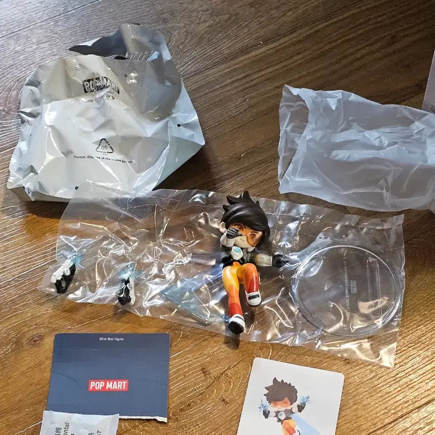 [BUNJANG] Pop Mart Overwatch Tracer Figure / POP MART 오버워치 피규어 트레이서
