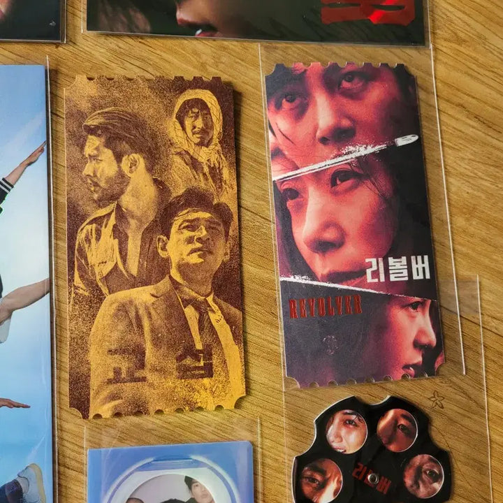 [BUNJANG] Revolver Art Card Bundle Set / 6개일괄)리볼버아트카드 리볼버오티 교섭오티 거룩한밤아트카드 영화특전 카드