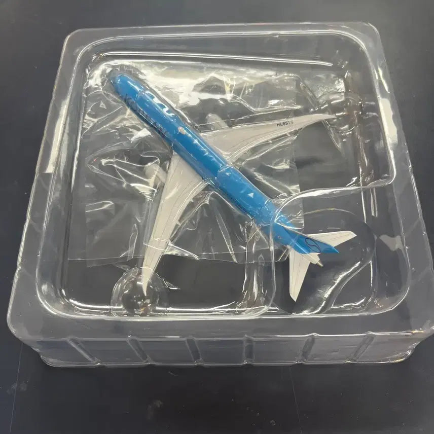 [BUNJANG] JC Models Boeing 787-10 Korean Air Airplane Model / JC Models 보잉 787-10 대한항공 비행기모형