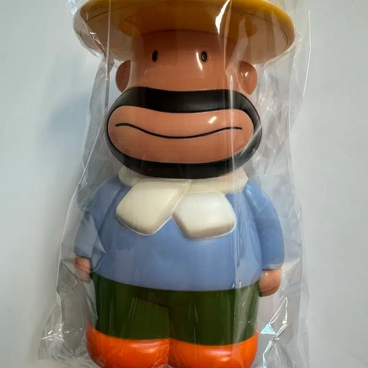 [BUNJANG] Uncle Cal Piggy Bank 15cm / 칼아저씨 저금통 15cm