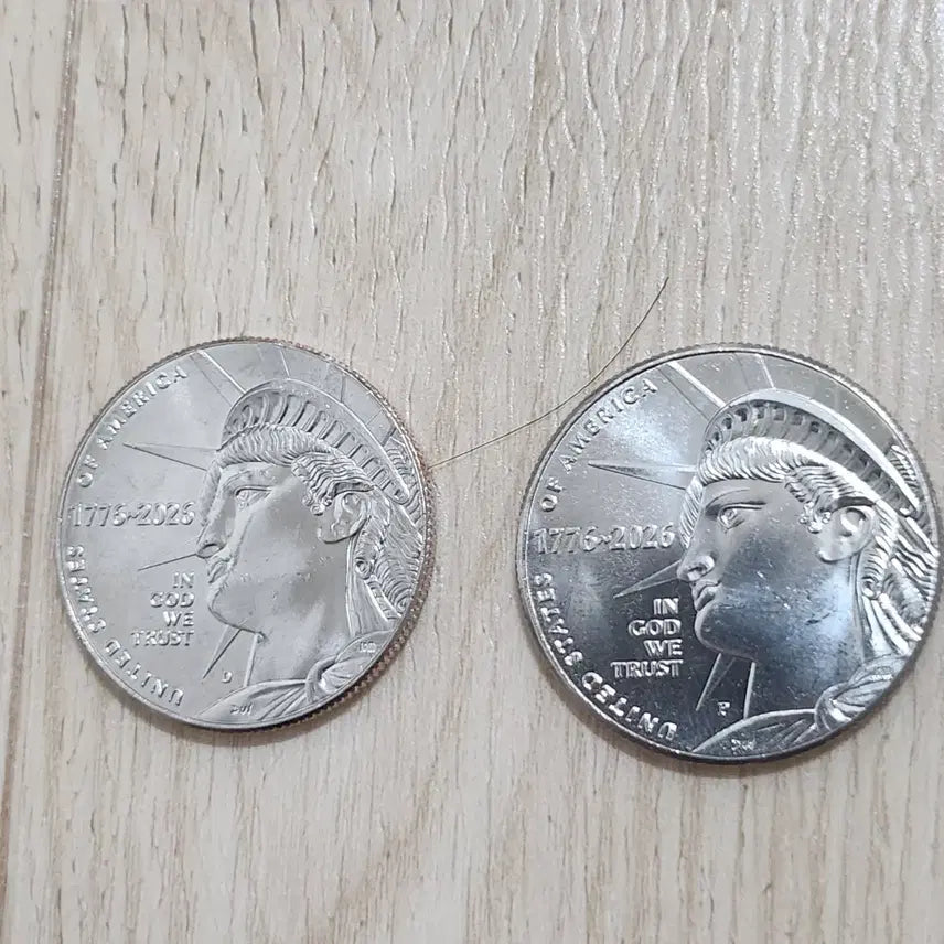 [BUNJANG] United States 1776-2026 Commemorative Coin (2-Piece Set) / .건국250주년기념주화.미국 1776-2026 기념주화 2개