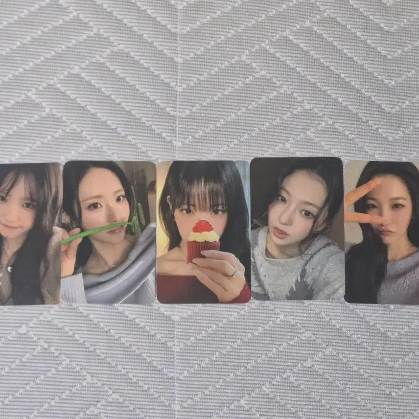 [BUNJANG] fromis_9 Concert In-person Photocard Bundle Set / 프로미스나인 콘서트 중콘 입장포카 일괄