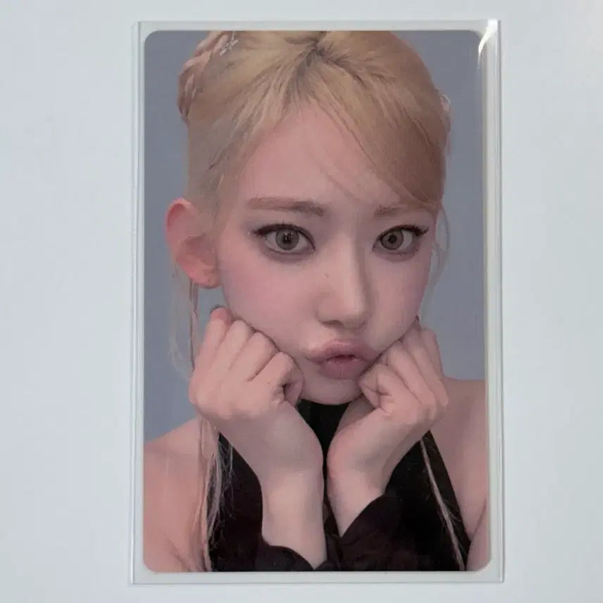 [BUNJANG] LE SSERAFIM PUREFLOW STUDIO PHOTO CARD Sakura / 르세라핌 PUREFLOW 스춤 스튜디오 춤 포카 미공포 사쿠라