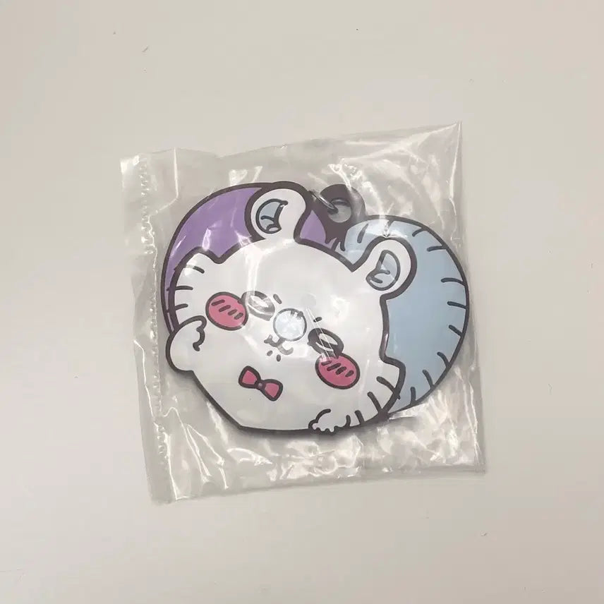 [BUNJANG] Cheekawaii Heart Rubber Mascot (Momonga) / 치이카와 하트 러버 마스코트 (모몽가)