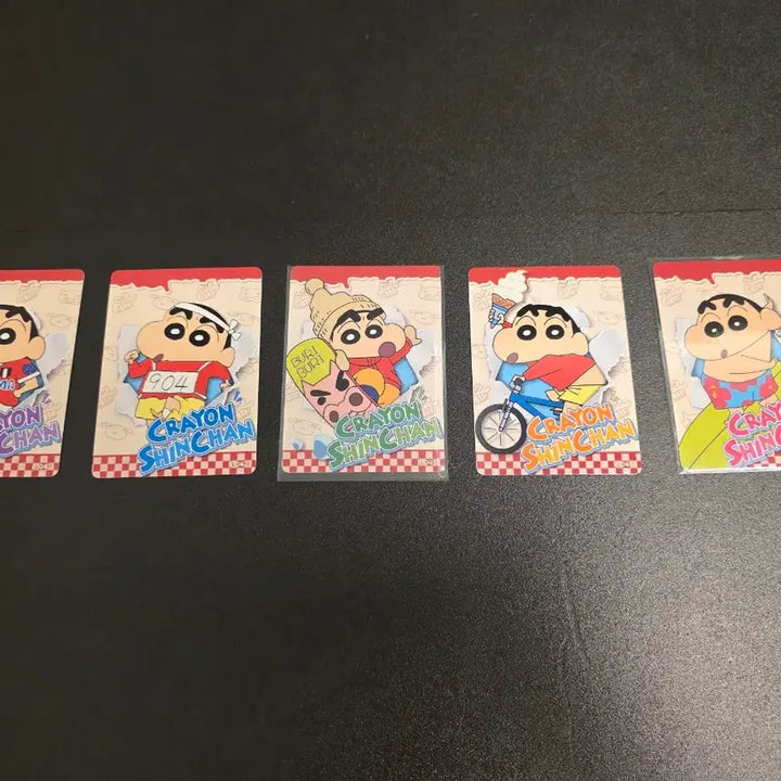 [BUNJANG] Crayon Shin-chan Card Set (35 cards) with Chewy Yellow Cheese Chips / 짱구는 못말려 카드 35장 + 촉촉한 황치즈칩