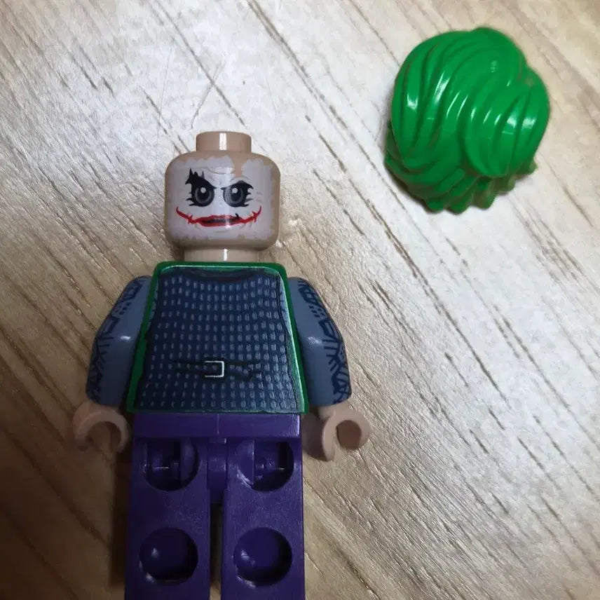 [BUNJANG] LEGO 76240 Joker Minifigure / 레고 76240 조커 피규어 판매