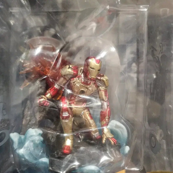 [BUNJANG] Iron Man Diorama Figure / 아이언맨 디오라마틱 피규어